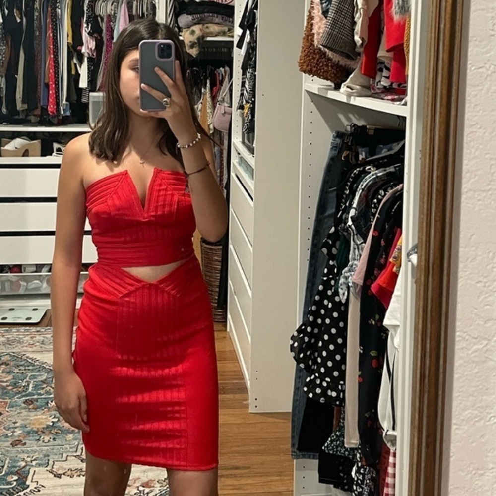 ♥️ Red crop top with matching skirt